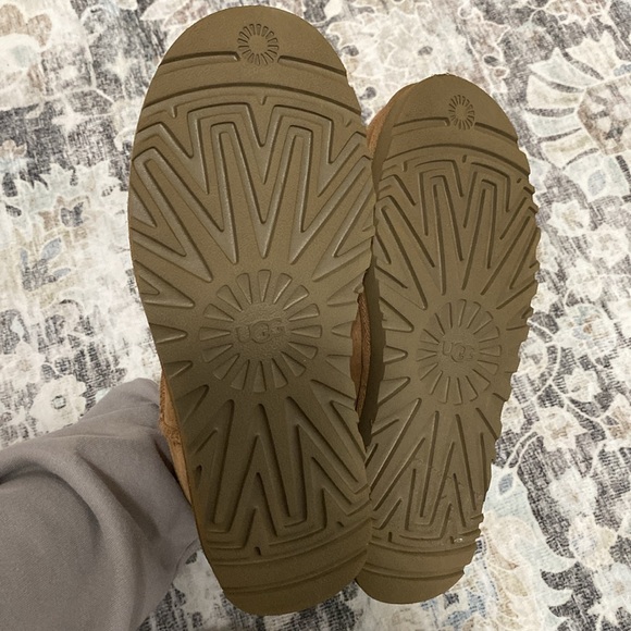 Ugh Mini Classic - Chestnut - Picture 5 of 5